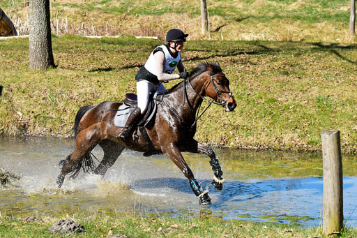  | Warner, Julia 270322_05 