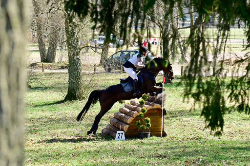  | Warner, Julia 270322_06 