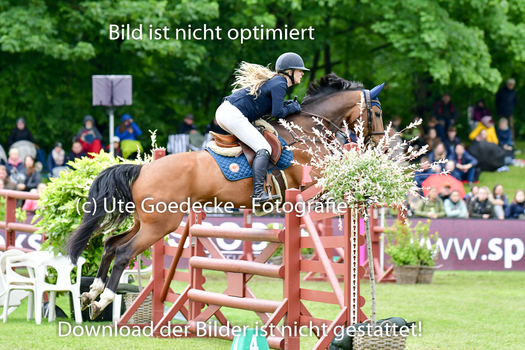 Deutsches Spring-und Dressur-Derby 2022 | 29052022 Spooks Derby SML_006 