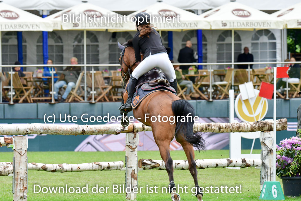 Deutsches Spring-und Dressur-Derby 2022 | 29052022 Spooks Derby SML_221 