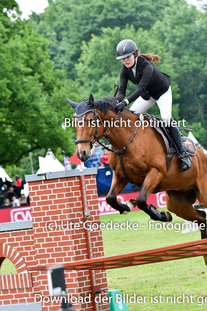 Deutsches Spring-und Dressur-Derby 2022 | 29052022 Spooks Derby SML_231 