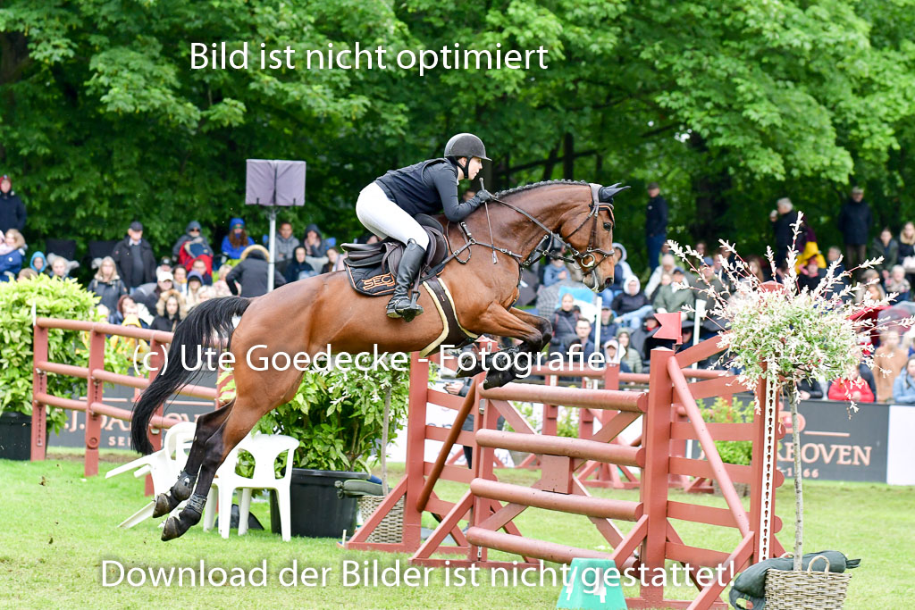 Deutsches Spring-und Dressur-Derby 2022 | 29052022 Spooks Derby SML_243 