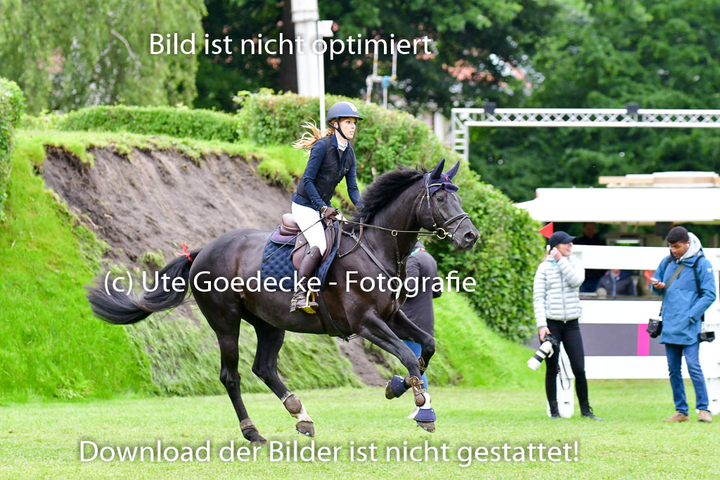 Deutsches Spring-und Dressur-Derby 2022 | 29052022 Spooks Derby SML_281 