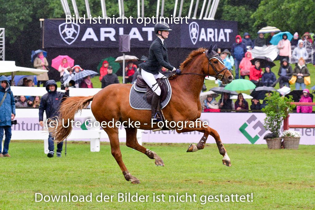 Deutsches Spring-und Dressur-Derby 2022 | 29052022 Spooks Derby SML_386 