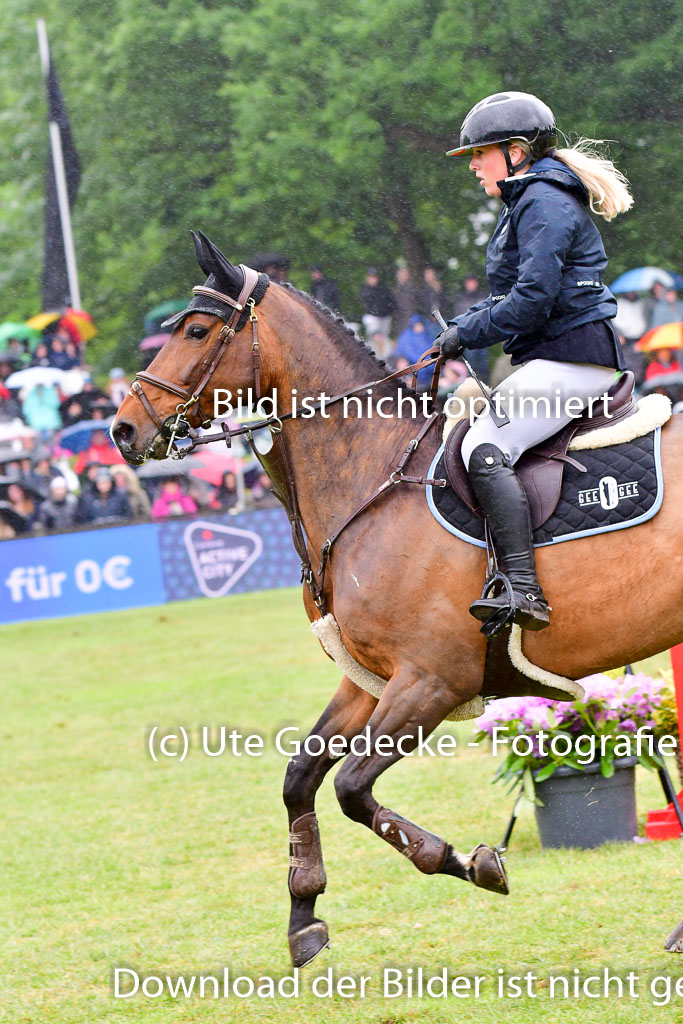 Deutsches Spring-und Dressur-Derby 2022 | 29052022 Spooks Derby SML_410 