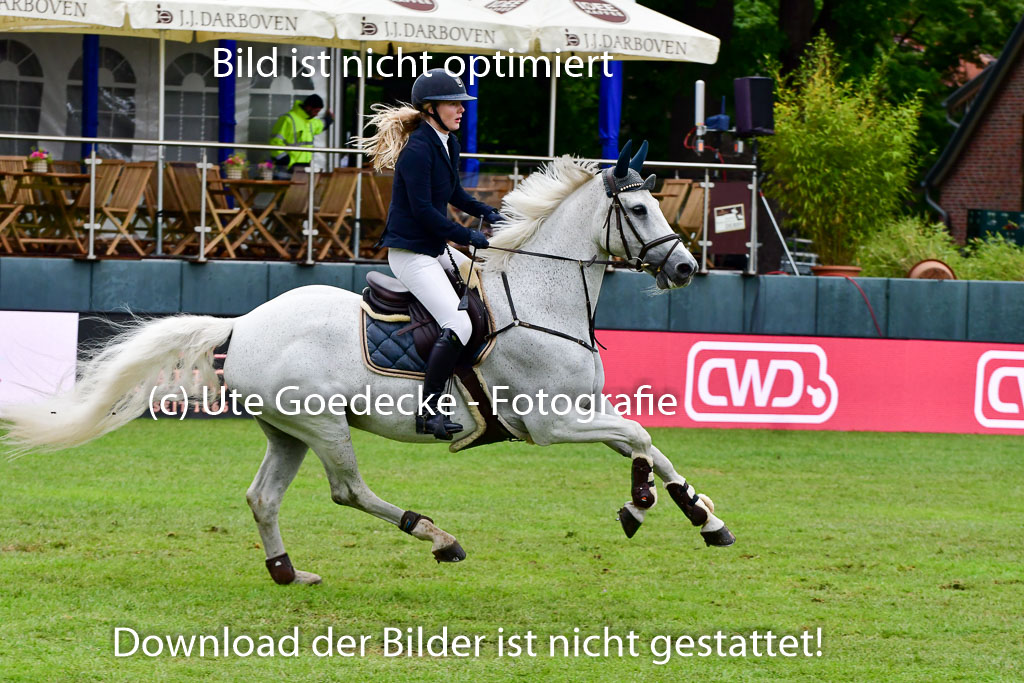 Deutsches Spring-und Dressur-Derby 2022 | 29052022 Spooks S-M-L Tour_030 