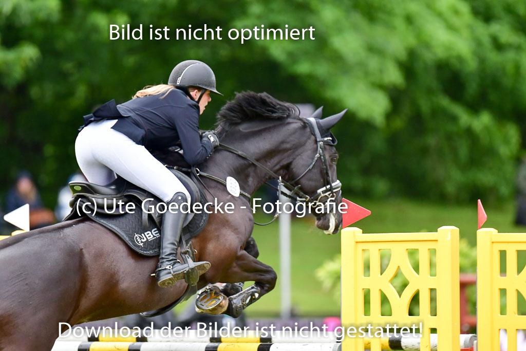 Deutsches Spring-und Dressur-Derby 2022 | 29052022 Spooks S-M-L Tour_094 