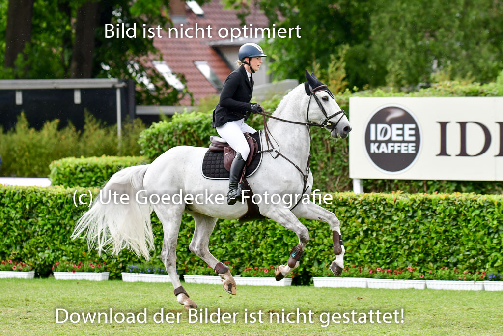 Deutsches Spring-und Dressur-Derby 2022 | 29052022 Spooks S-M-L Tour_149 