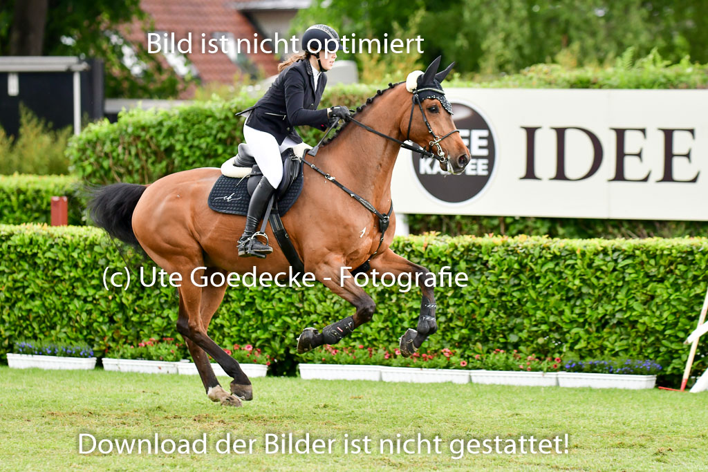 Deutsches Spring-und Dressur-Derby 2022 | 29052022 Spooks S-M-L Tour_355 