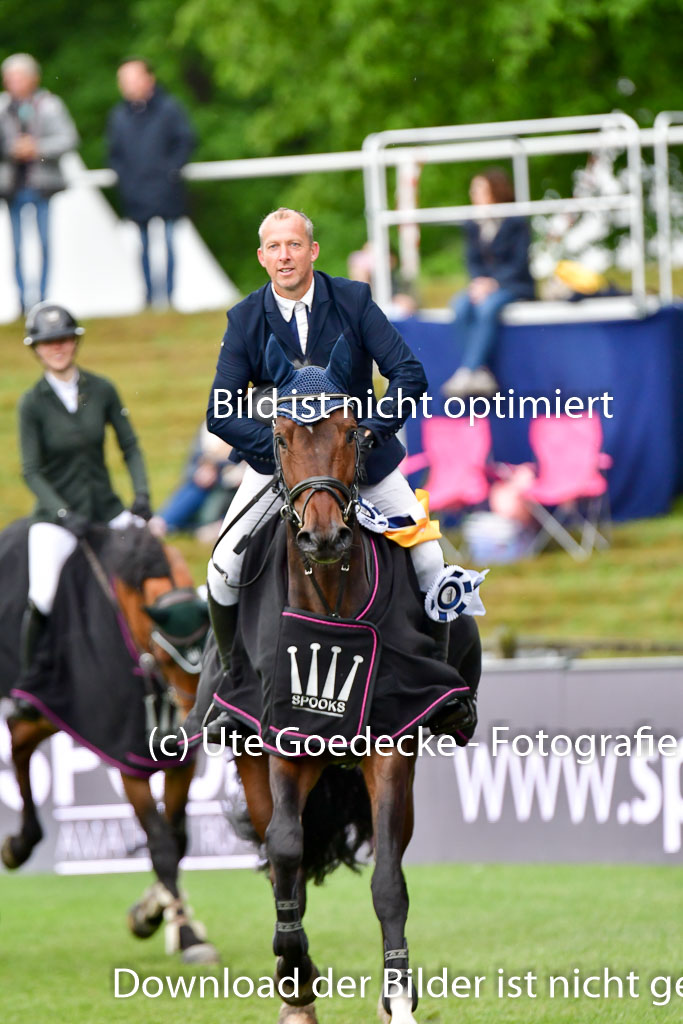Deutsches Spring-und Dressur-Derby 2022 | 29052022 Spooks S-M-L Tour_382 