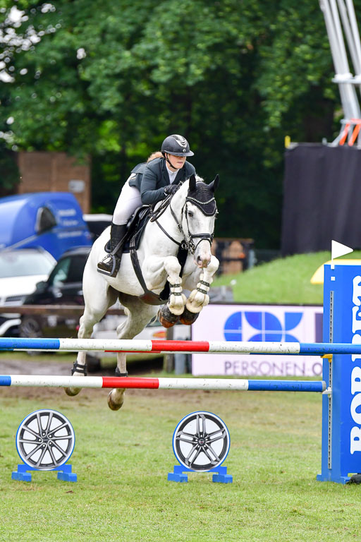 Deutsches Spring-und Dressur-Derby 2022 | 29052022 Spooks S-M-L Tour_054 