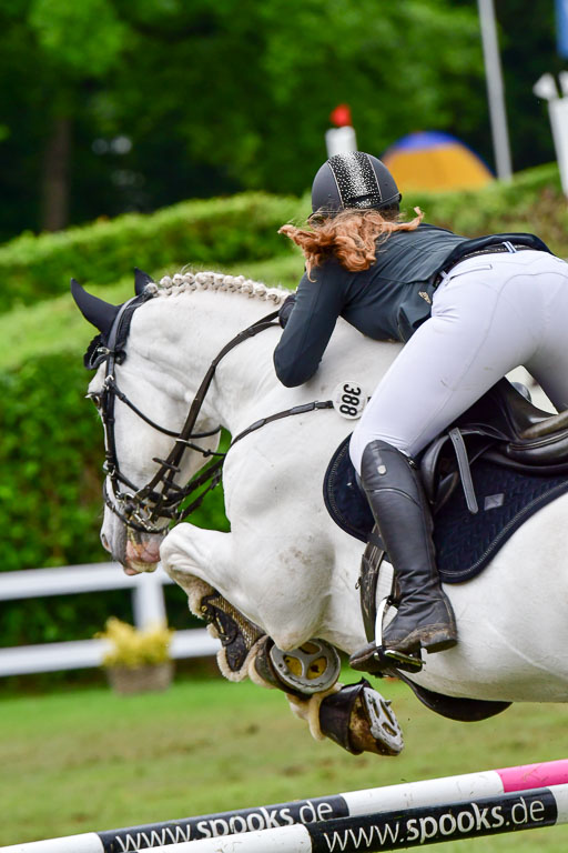 Deutsches Spring-und Dressur-Derby 2022 | 29052022 Spooks S-M-L Tour_057 