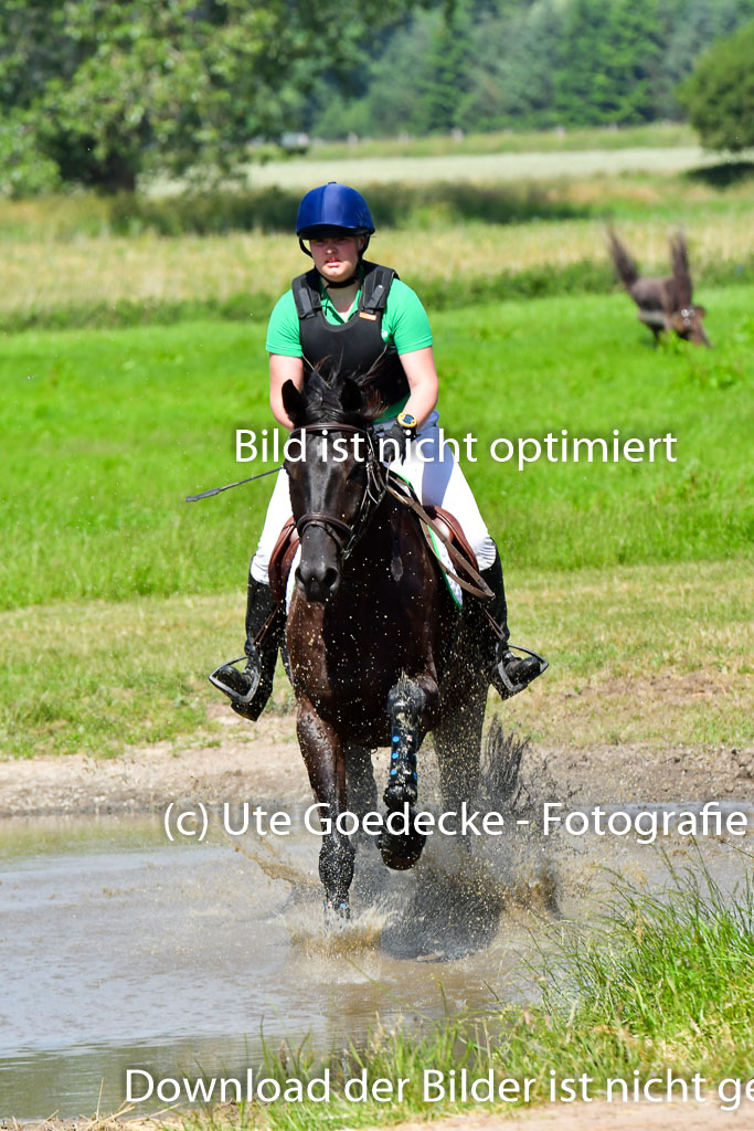Goldene Schärpe Pferde  in Löningen  11+12.6.22 | 11062022 - Gelände 1 Abt_0614 