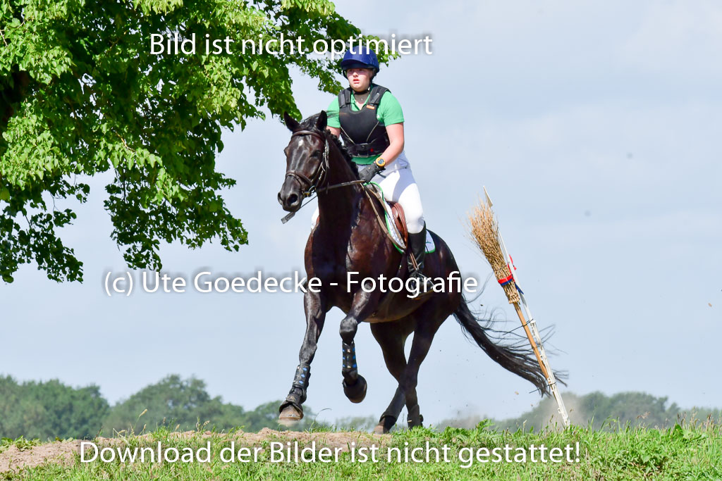 Goldene Schärpe Pferde  in Löningen  11+12.6.22 | 11062022 - Gelände 1 Abt_0620 