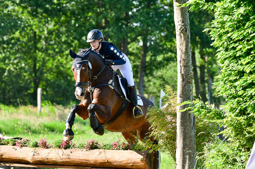 Goldene Schärpe PFerde  in Löningen  11+12.6.22 | 11062022 - Gelände 1 Abt_0028 