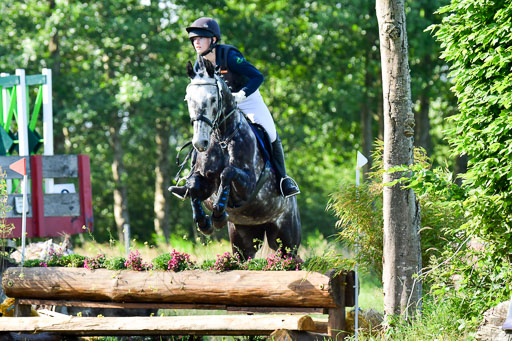Goldene Schärpe PFerde  in Löningen  11+12.6.22 | 11062022 - Gelände 1 Abt_0046 