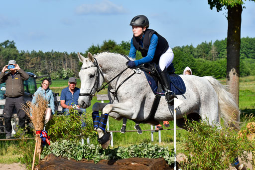 Goldene Schärpe PFerde  in Löningen  11+12.6.22 | 11062022 - Gelände 1 Abt_0101 