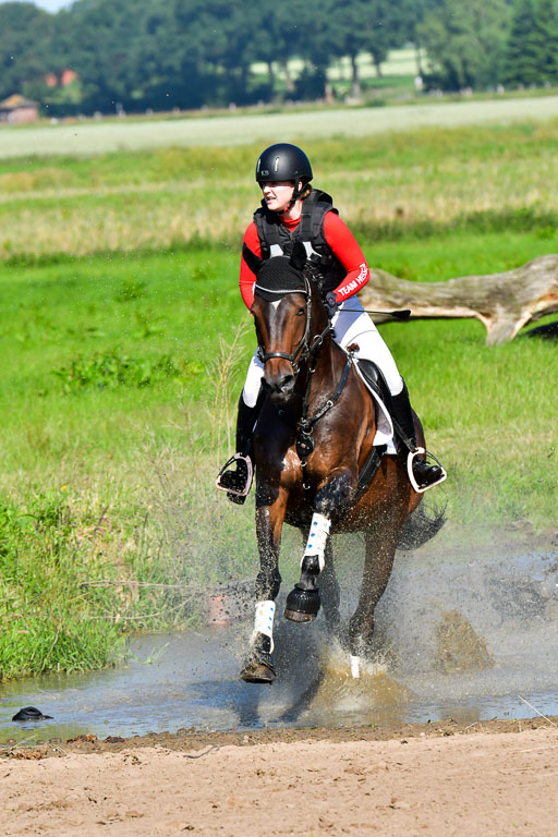 Goldene Schärpe PFerde  in Löningen  11+12.6.22 | 11062022 - Gelände 1 Abt_0267 