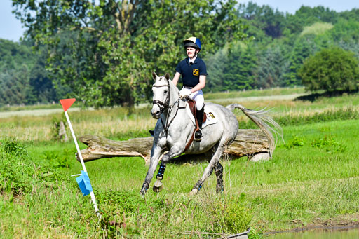 Goldene Schärpe PFerde  in Löningen  11+12.6.22 | 11062022 - Gelände 1 Abt_0341 
