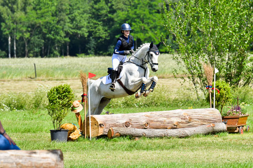 Goldene Schärpe PFerde  in Löningen  11+12.6.22 | 11062022 - Gelände 1 Abt_0505 