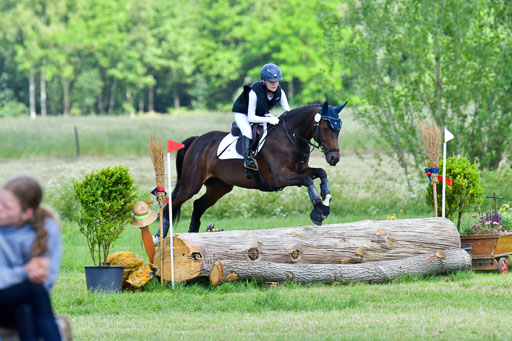 Goldene Schärpe Pferde  in Löningen  11+12.6.22 | 11062022 - Gelände 1 Abt_0653 