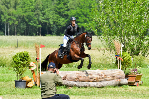 Goldene Schärpe Pferde  in Löningen  11+12.6.22 | 11062022 - Gelände 1 Abt_0792 