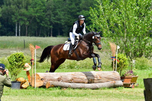 Goldene Schärpe Pferde  in Löningen  11+12.6.22 | 11062022 - Gelände 1 Abt_0869 
