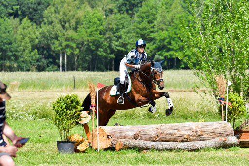 Goldene Schärpe Pferde  in Löningen  11+12.6.22 | 11062022 - Gelände 1 Abt_0990 