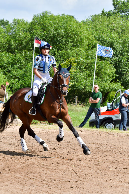 Goldene Schärpe Pferde  in Löningen  11+12.6.22 | 11062022 - Gelände 1 Abt_0994 