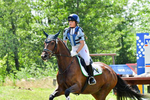 Goldene Schärpe Pferde  in Löningen  11+12.6.22 | 11062022 - Gelände 1 Abt_1012 
