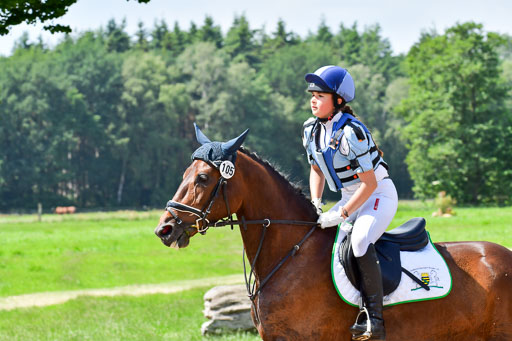 Goldene Schärpe Pferde  in Löningen  11+12.6.22 | 11062022 - Gelände 1 Abt_1018 