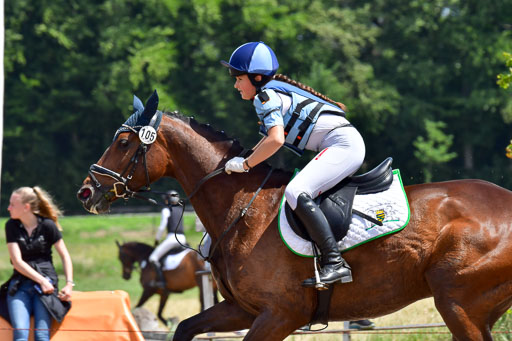 Goldene Schärpe Pferde  in Löningen  11+12.6.22 | 11062022 - Gelände 1 Abt_1024 