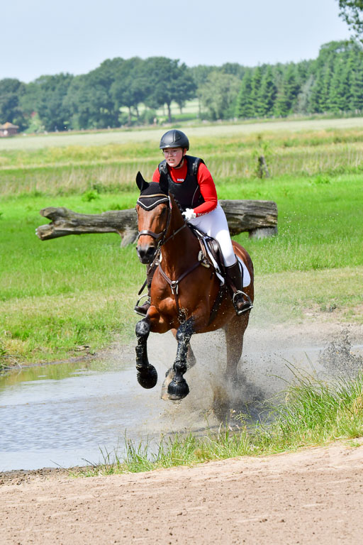 Goldene Schärpe PFerde  in Löningen  11+12.6.22 | 11062022 - Gelände 1 Abt_1078 