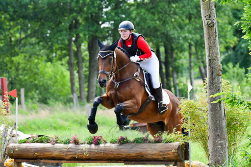 Goldene Schärpe PFerde  in Löningen  11+12.6.22 | 11062022 - Gelände 1 Abt_1084 