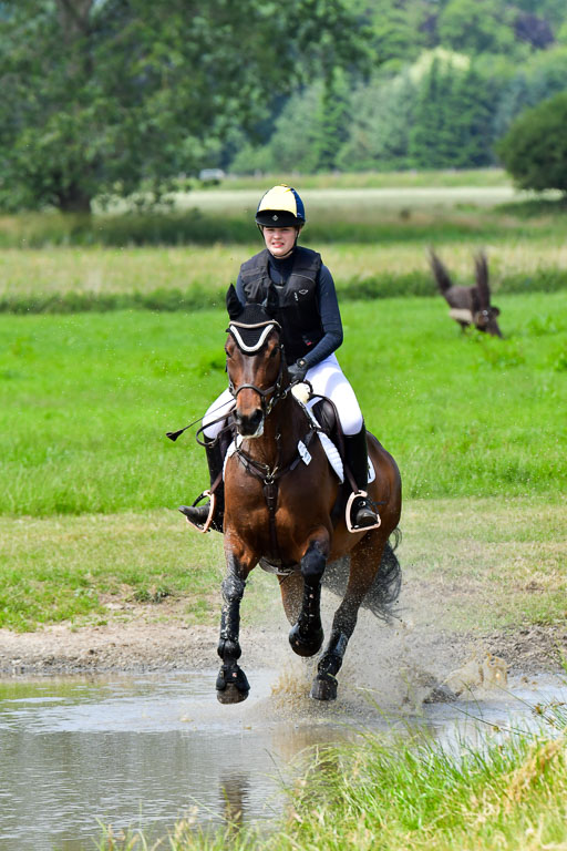Goldene Schärpe PFerde  in Löningen  11+12.6.22 | 11062022 - Gelände 1 Abt_1101 