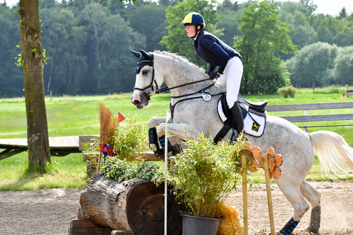 Goldene Schärpe PFerde  in Löningen  11+12.6.22 | 11062022 - Gelände 1038 Abt 
