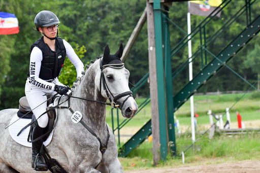 Goldene Schärpe PFerde  in Löningen  11+12.6.22 | 11062022 - Gelände 607 Abt 