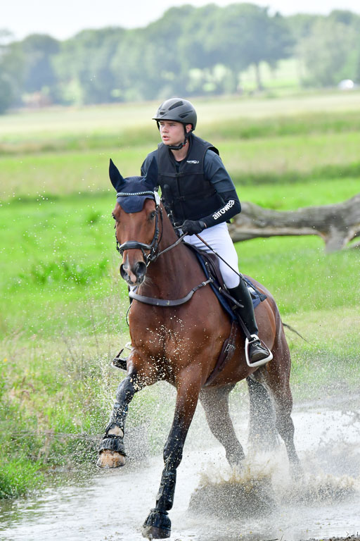 Goldene Schärpe PFerde  in Löningen  11+12.6.22 | 11062022 - Gelände 803 Abt 