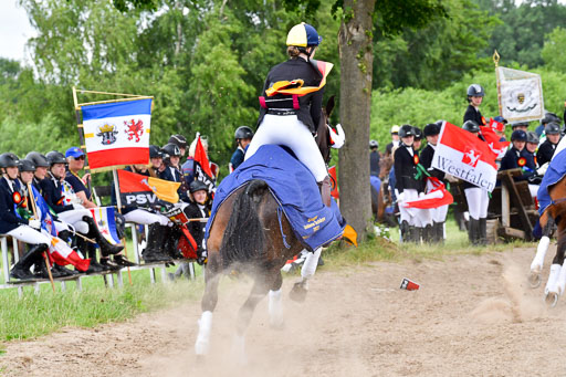 Goldene Schärpe PFerde  in Löningen  11+12.6.22 | 12062022 Siegerehrung_255 