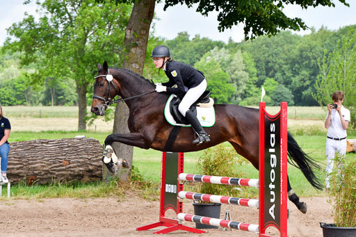 Goldene Schärpe PFerde  in Löningen  11+12.6.22 | 12062022 Springen 1 Abt_402 