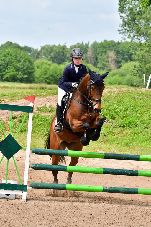 Goldene Schärpe PFerde  in Löningen  11+12.6.22 | 22062022 Springen 2 Abt _018 