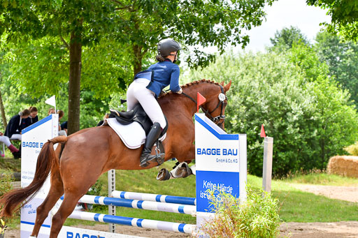 Goldene Schärpe PFerde  in Löningen  11+12.6.22 | 22062022 Springen 2 Abt _027 