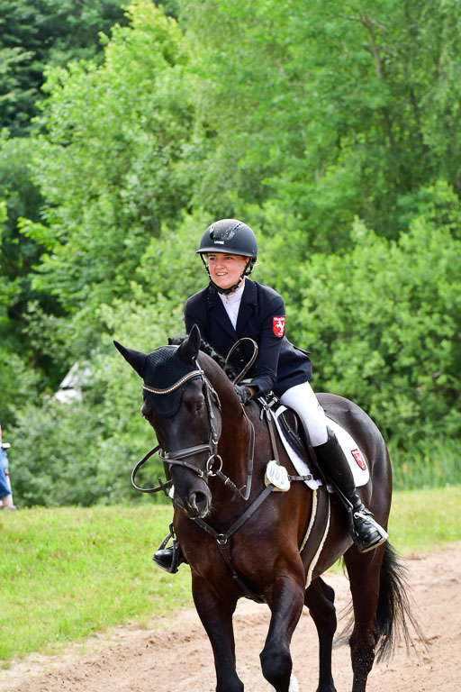 Goldene Schärpe PFerde  in Löningen  11+12.6.22 | 22062022 Springen 2 Abt _044 