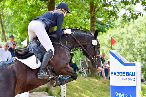 Goldene Schärpe PFerde  in Löningen  11+12.6.22 | 22062022 Springen 2 Abt _066 