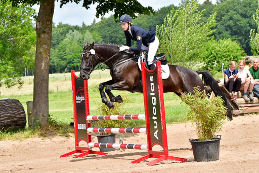 Goldene Schärpe PFerde  in Löningen  11+12.6.22 | 22062022 Springen 2 Abt _068 