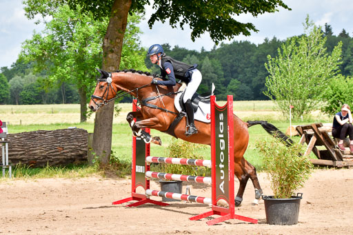 Goldene Schärpe PFerde  in Löningen  11+12.6.22 | 22062022 Springen 2 Abt _122 