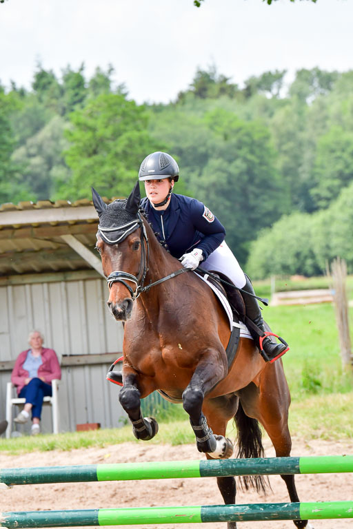 Goldene Schärpe PFerde  in Löningen  11+12.6.22 | 22062022 Springen 2 Abt _240 