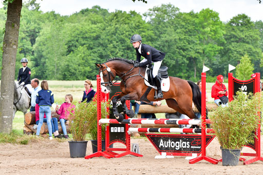 Goldene Schärpe PFerde  in Löningen  11+12.6.22 | 22062022 Springen 2 Abt _328 