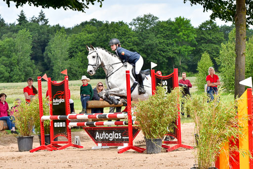 Goldene Schärpe PFerde  in Löningen  11+12.6.22 | 22062022 Springen 2 Abt _393 