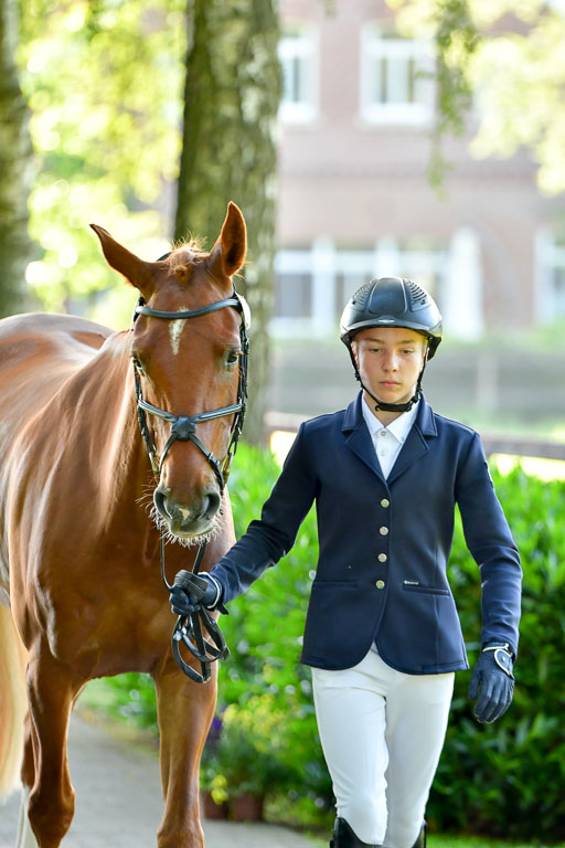 Goldene Schärpe PFerde  in Löningen  11+12.6.22 | 12062022 Vormustern_023 